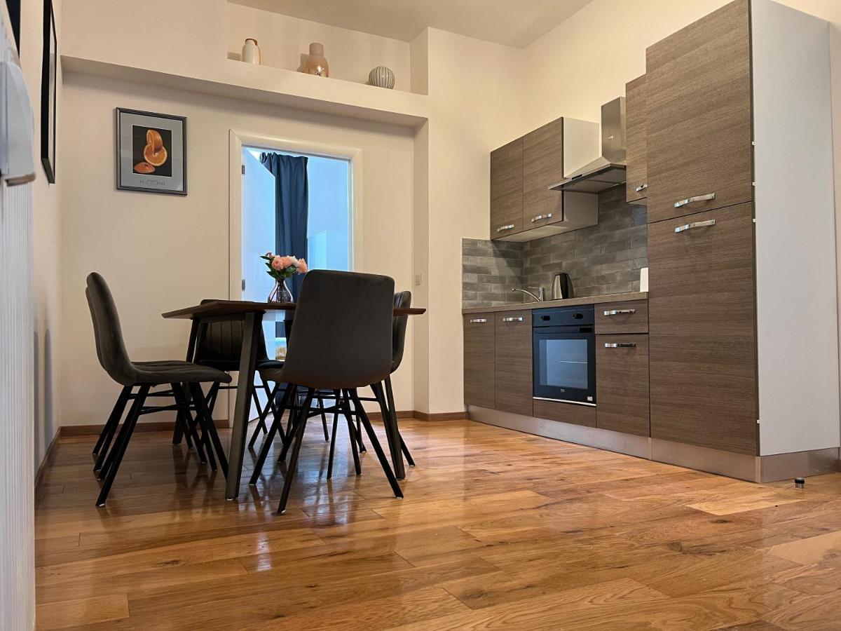 Design Europarlament Apartment With Private Terrace Bruxelles Esterno foto